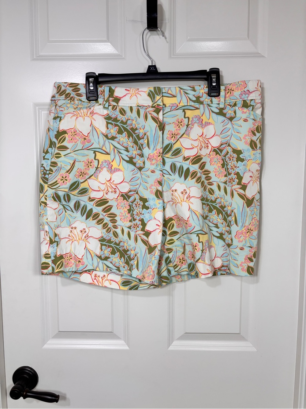 Talbots Perfect Short Floral Print Bermuda Shorts Women’s 14 Multicolor